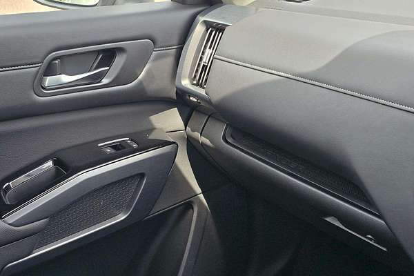 2024 Nissan Pathfinder Ti R53