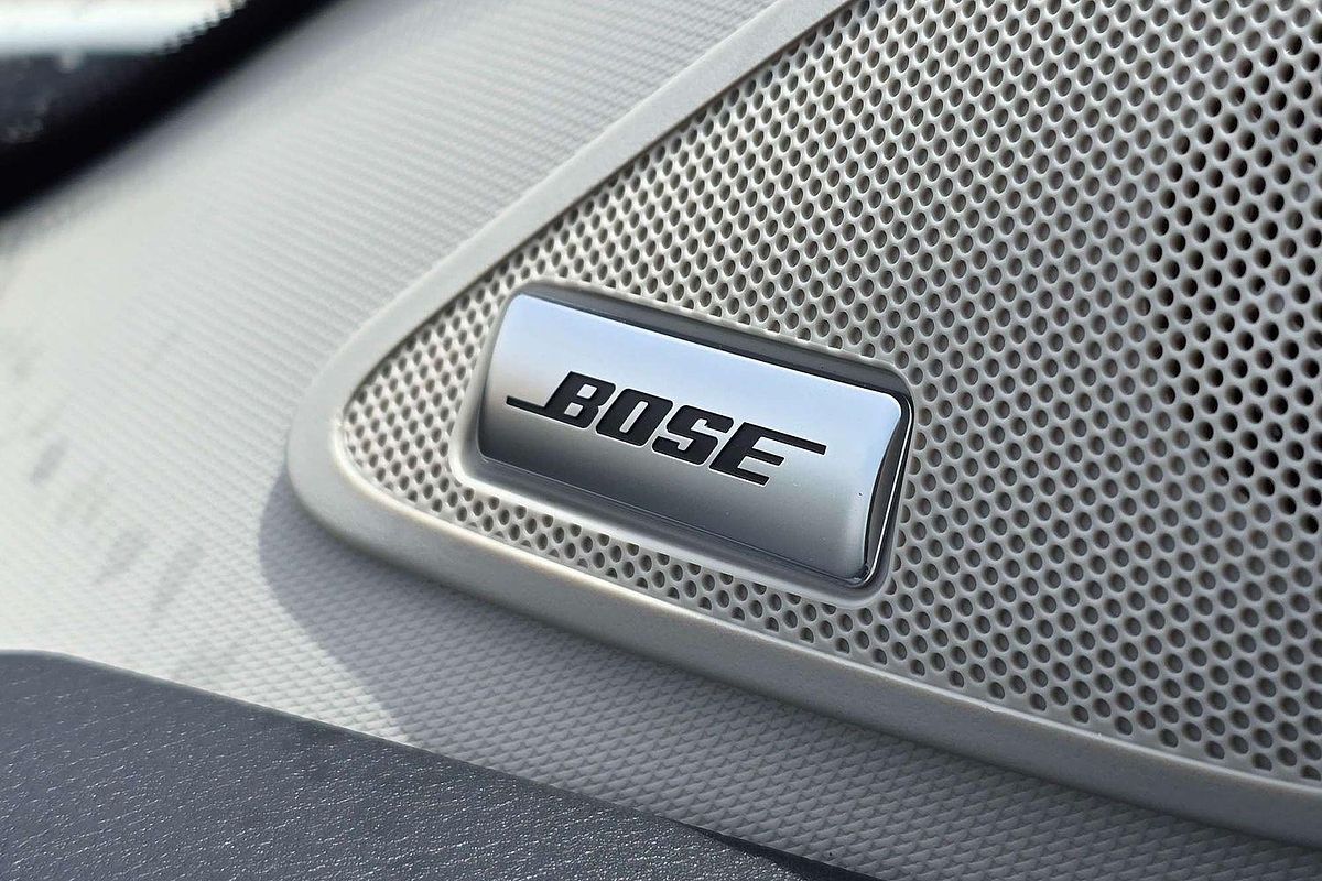 2024 Nissan Pathfinder Ti R53