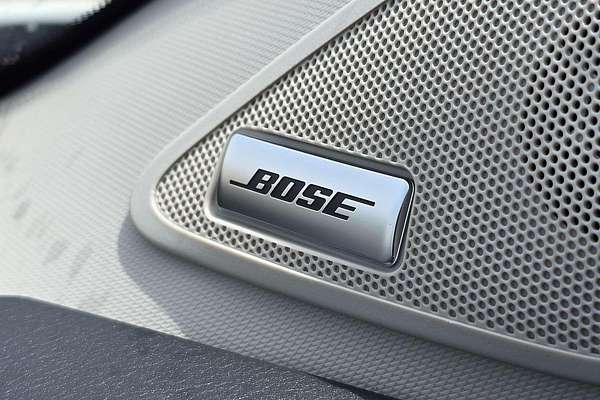 2024 Nissan Pathfinder Ti R53