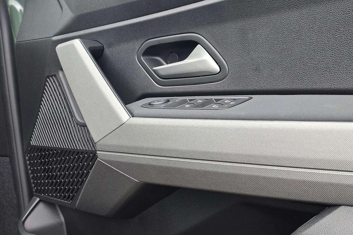 2025 Renault Duster Techno X1311