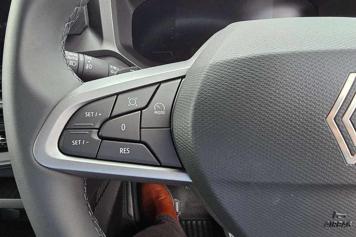 2025 Renault Duster Techno X1311