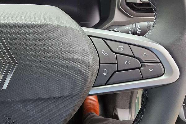 2025 Renault Duster Techno X1311