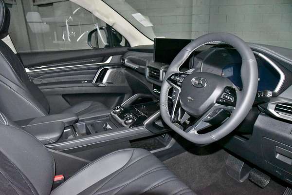 2025 LDV D90 Executive SV9A