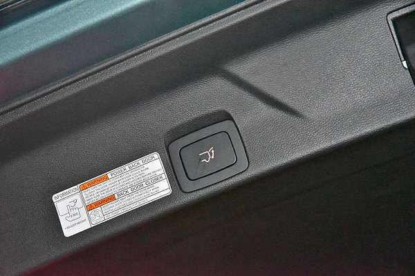 2025 LDV D90 Executive SV9A