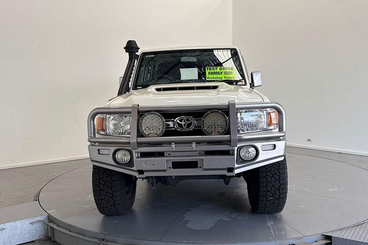 2022 Toyota Landcruiser GXL VDJ76R