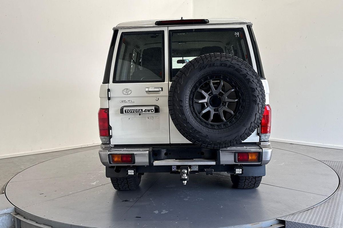 2022 Toyota Landcruiser GXL VDJ76R