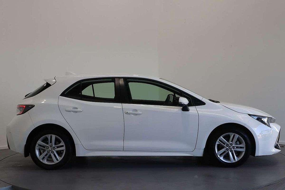 2019 Toyota Corolla Ascent Sport MZEA12R