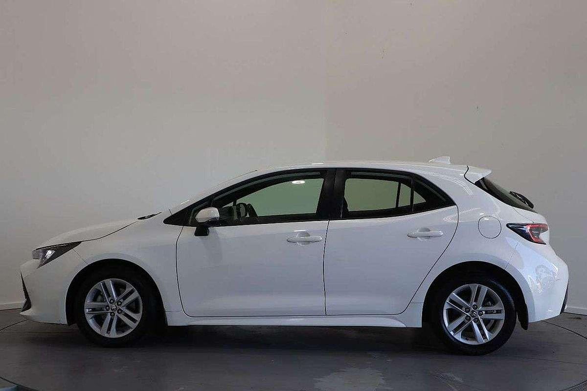 2019 Toyota Corolla Ascent Sport MZEA12R