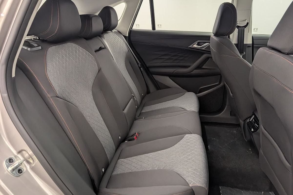 2025 MG HS Hybrid+ Excite AS33H