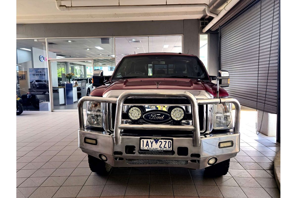 F250 LARIAT 4X4 SUPER DUTY 6.7L DIESEL F250 LARIAT 4X4 SUPER DUTY 6.7L DIESEL
