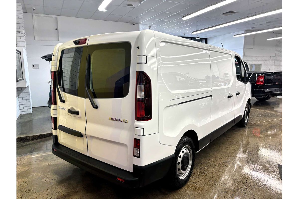 2025 Renault Trafic Premium X82 LWB Low Roof