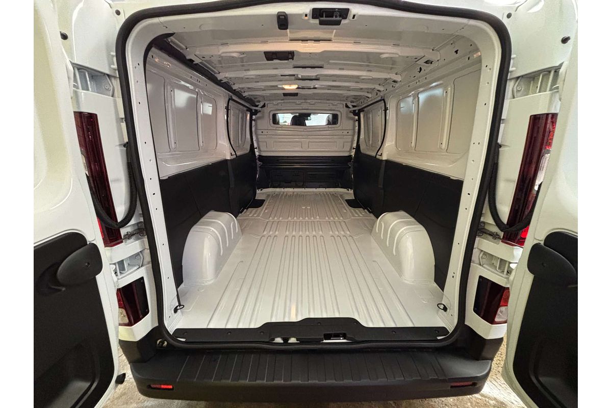 2025 Renault Trafic Premium X82 LWB Low Roof