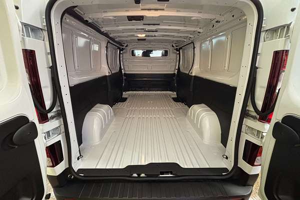 2025 Renault Trafic Premium X82 LWB Low Roof