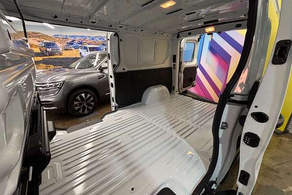 2025 Renault Trafic Premium X82 LWB Low Roof