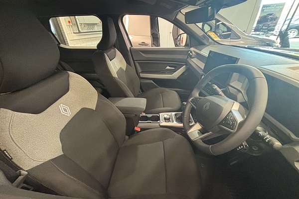 2025 Renault Duster Evolution X1311