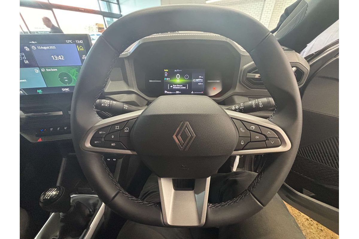 2025 Renault Duster Evolution X1311