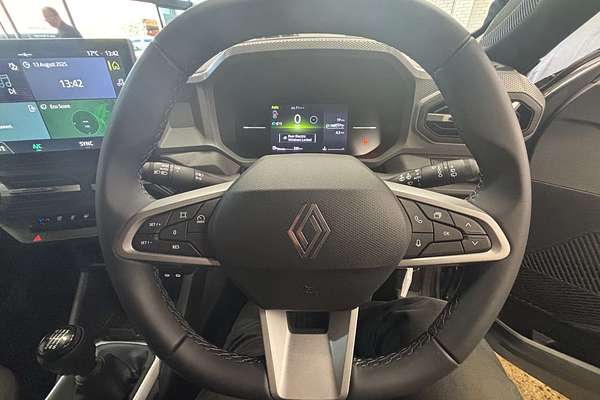 2025 Renault Duster Evolution X1311