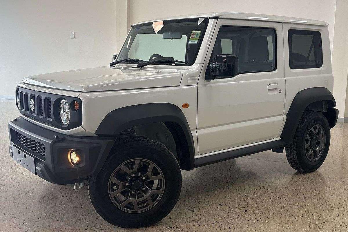 2025 Suzuki Jimny GLX GJ