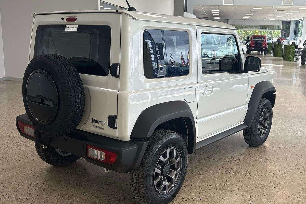 2025 Suzuki Jimny GLX GJ