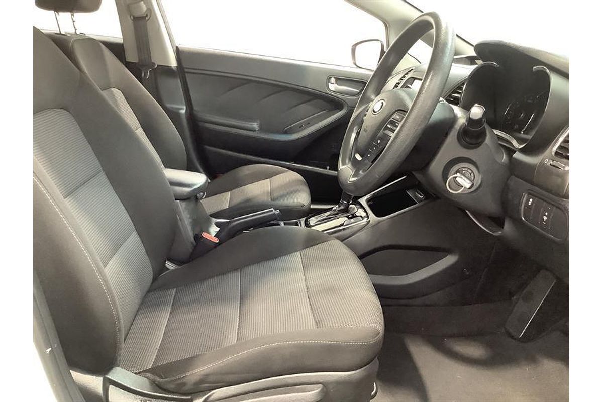 2017 Kia Cerato S YD