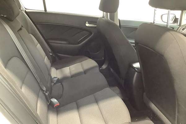 2017 Kia Cerato S YD