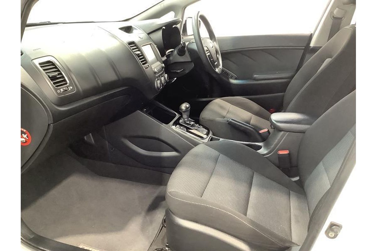 2017 Kia Cerato S YD