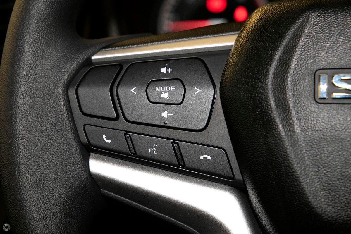 2021 Isuzu D-MAX SX High Ride Rear Wheel Drive