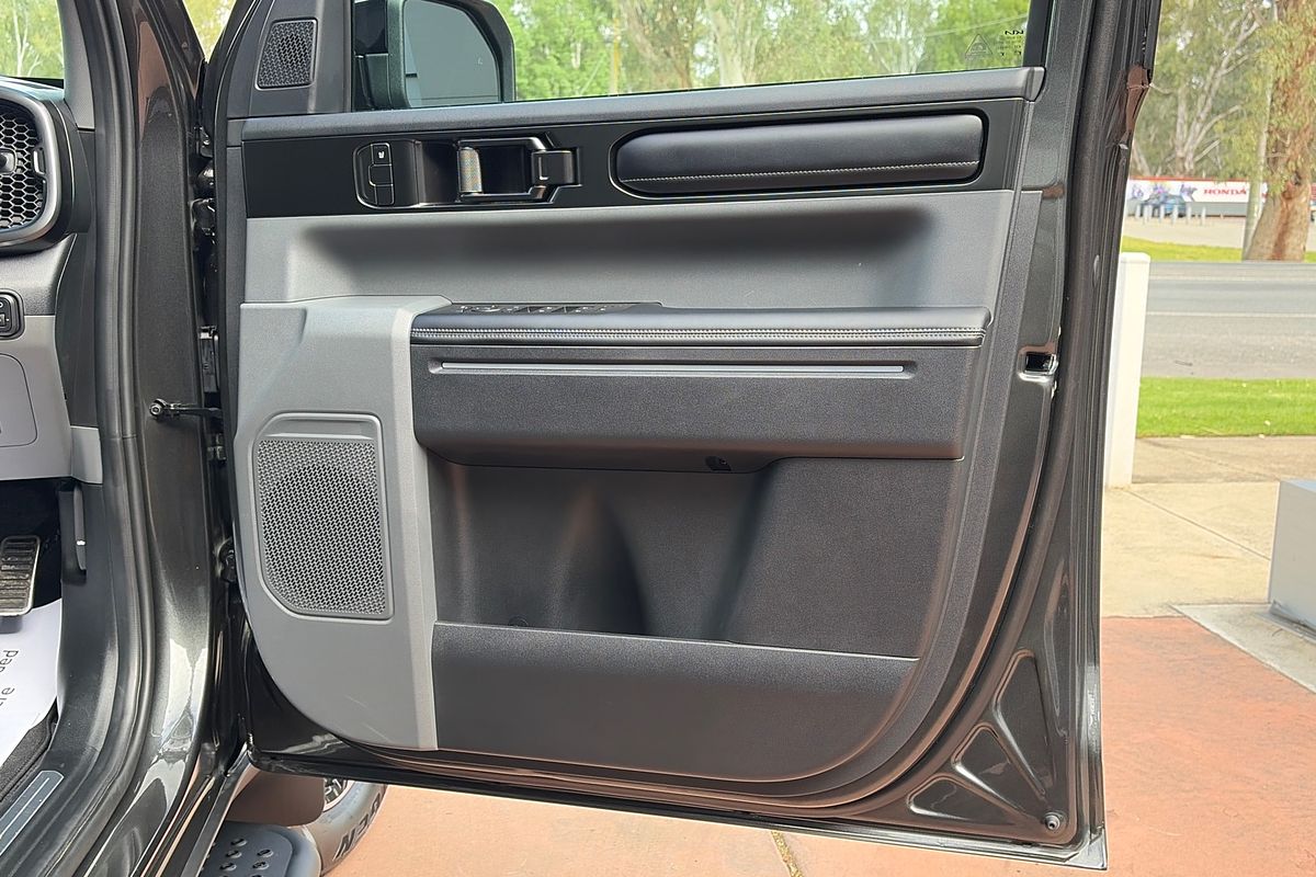 2025 Kia Tasman X-Line TK 4X4