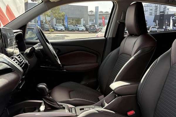 2025 Suzuki Fronx Hybrid GLX KW