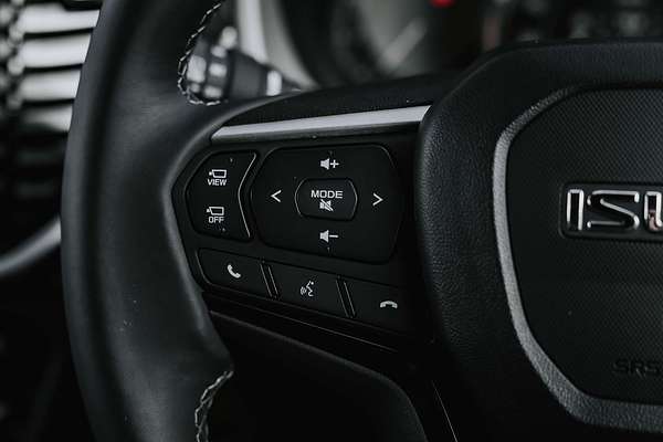 2025 Isuzu MU-X LS-T