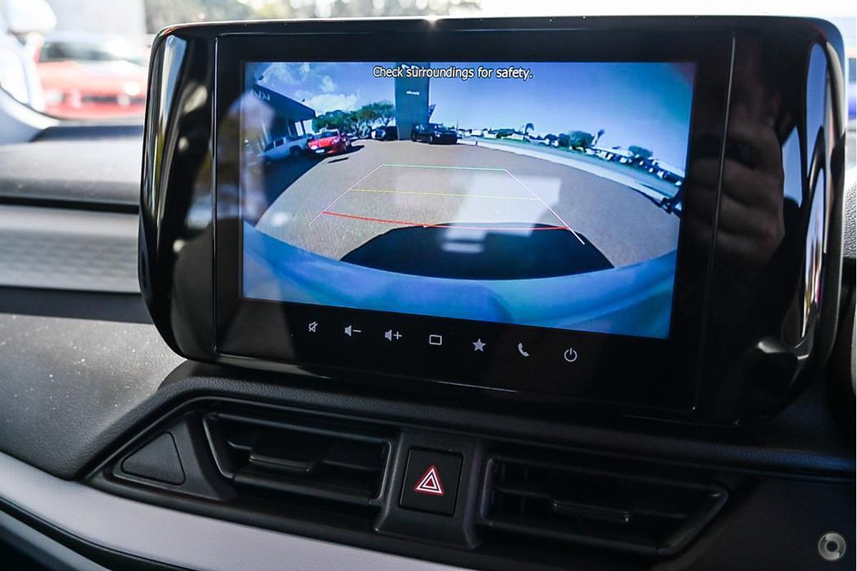 2025 Suzuki Swift Hybrid UZ