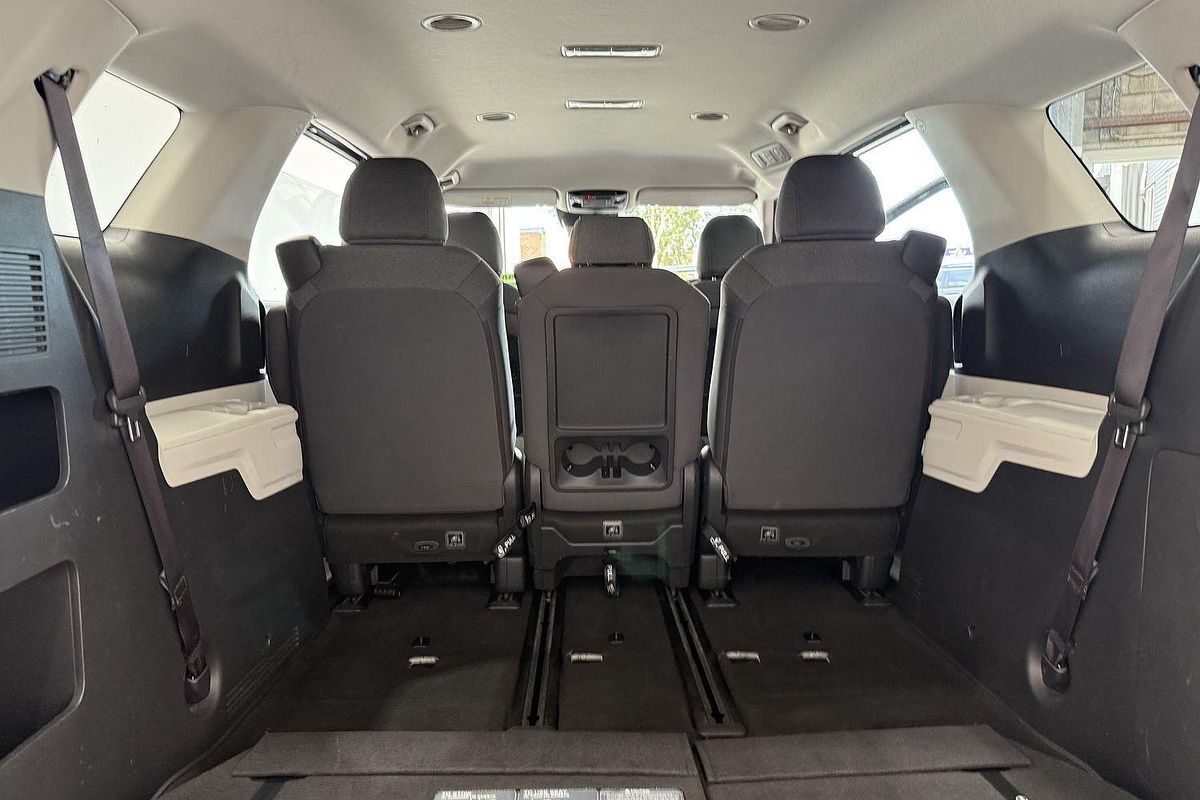 2023 Kia Carnival S KA4