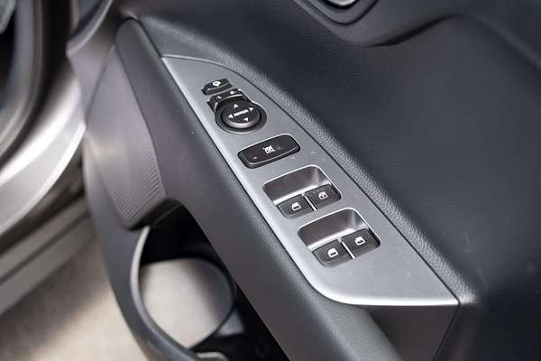 2025 Kia Stonic GT-Line YB