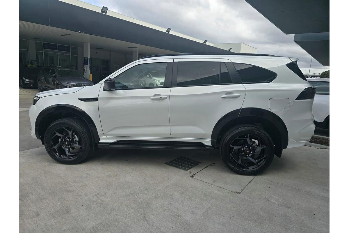 2025 Isuzu MU-X X-TERRAIN