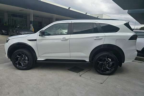 2025 Isuzu MU-X X-TERRAIN