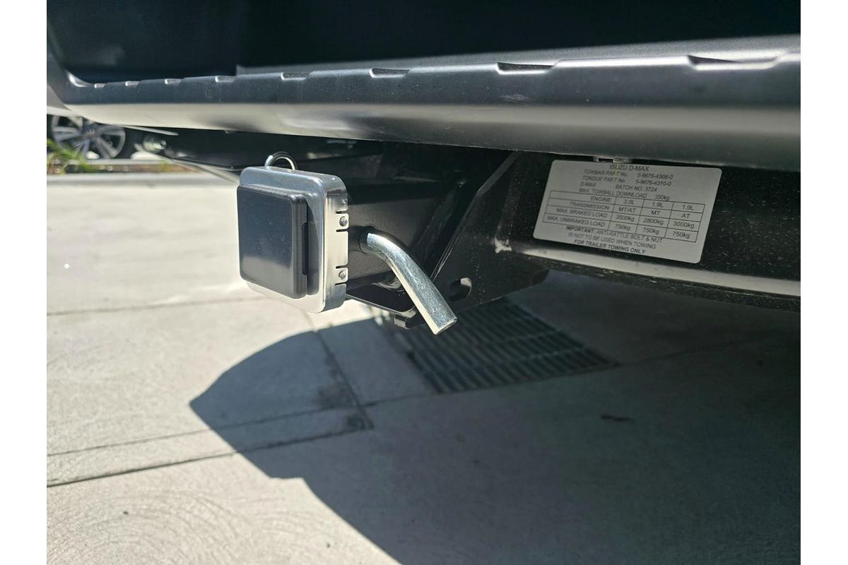 2025 Isuzu D-MAX X-TERRAIN 4X4