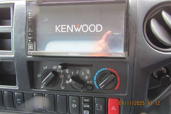 2013 Hino 300 Series 617 MWB XZU710R 4x2