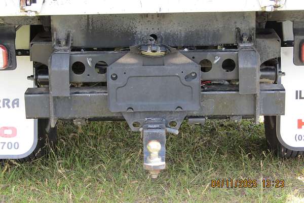 2013 Hino 300 Series 617 MWB XZU710R 4x2