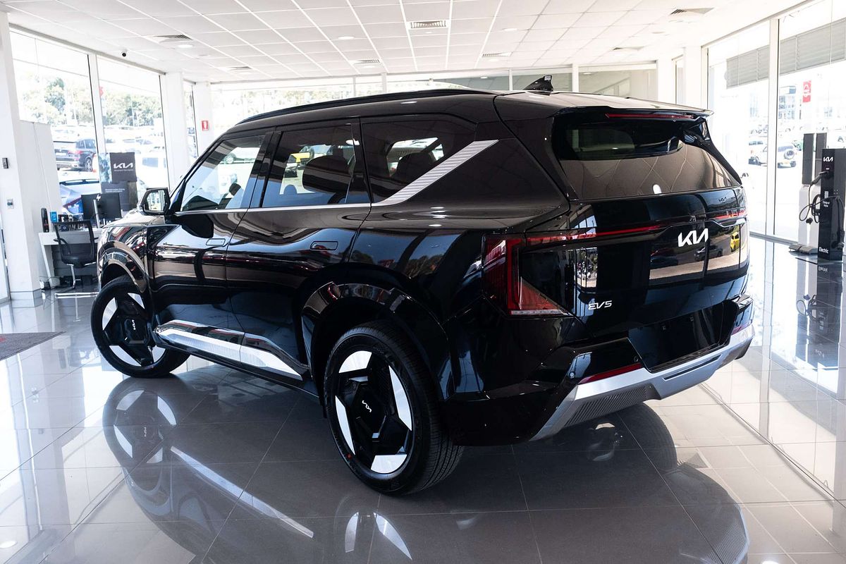 2025 Kia EV5 Earth OVc