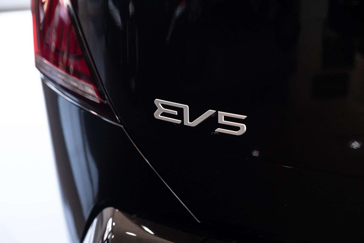 2025 Kia EV5 Earth OVc