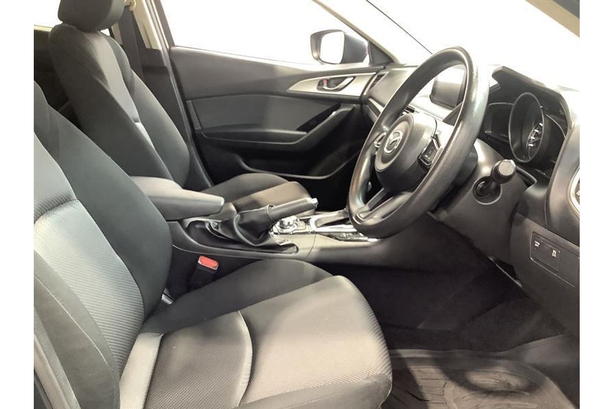 2018 Mazda 3 Neo Sport BN Series