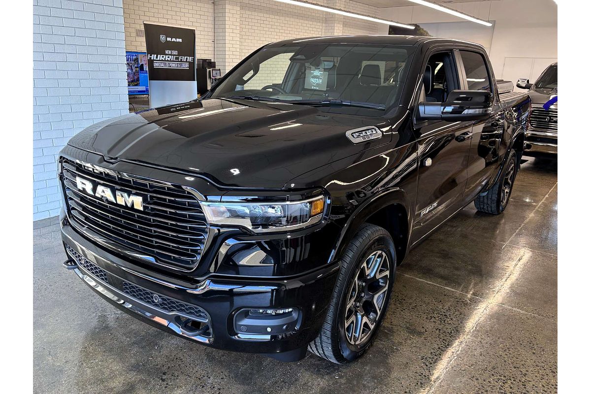 2025 RAM 1500 Laramie Sport Hurricane SO RamBox DT 4X4 SWB
