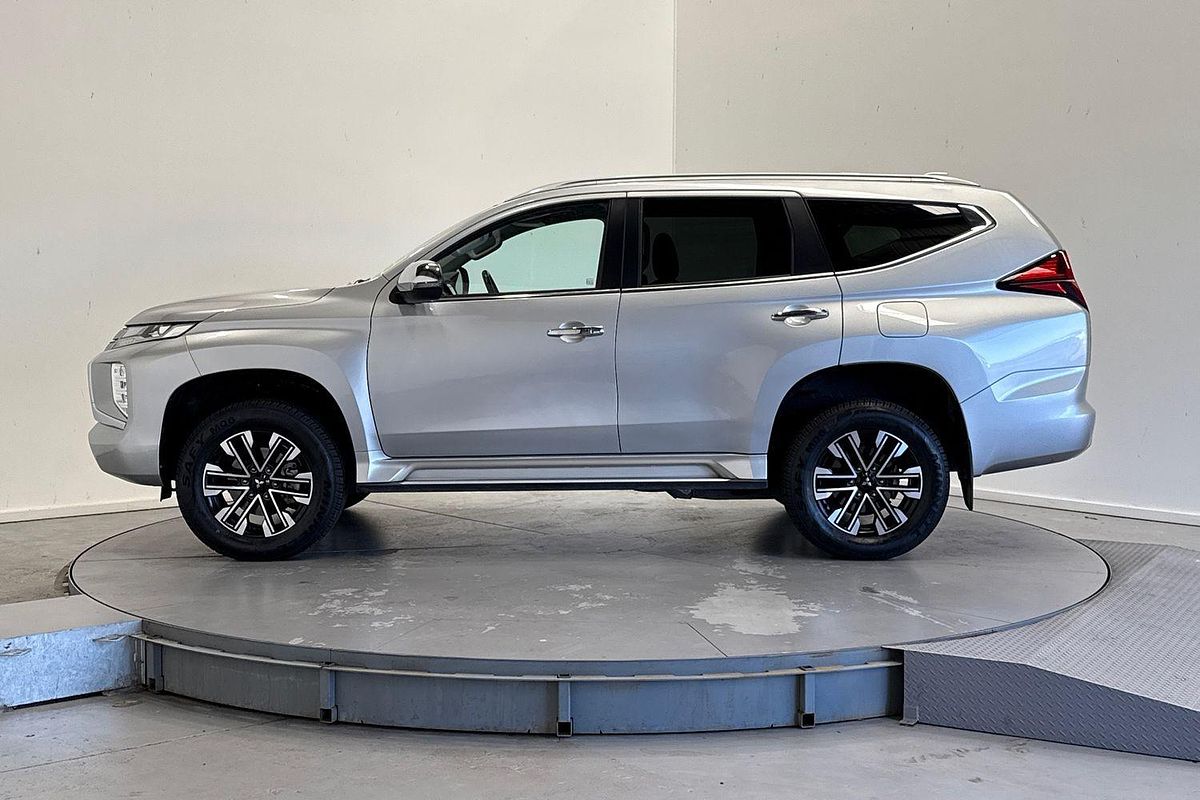 2021 Mitsubishi Pajero Sport GLS QF