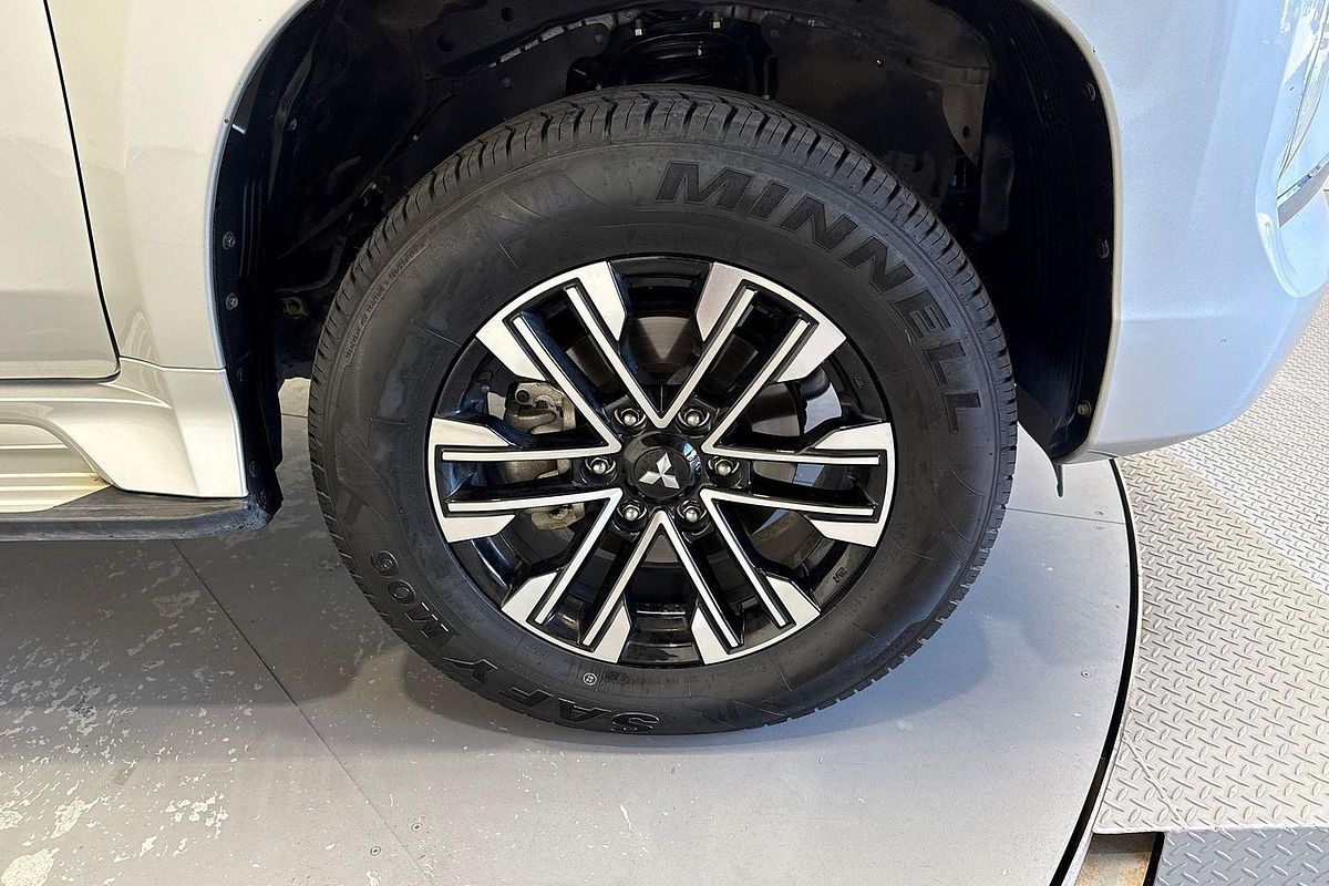 2021 Mitsubishi Pajero Sport GLS QF