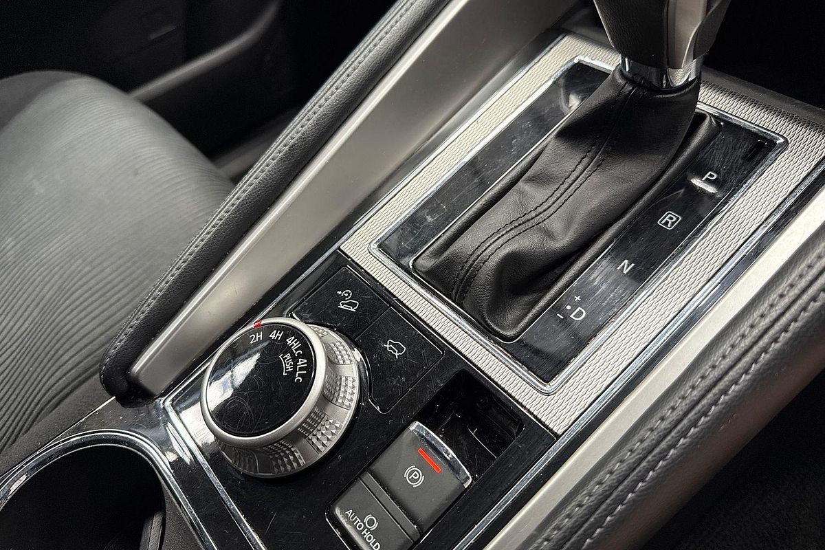 2021 Mitsubishi Pajero Sport GLS QF