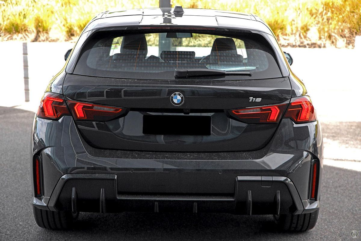 2025 BMW 1 Series 118 M Sport F70