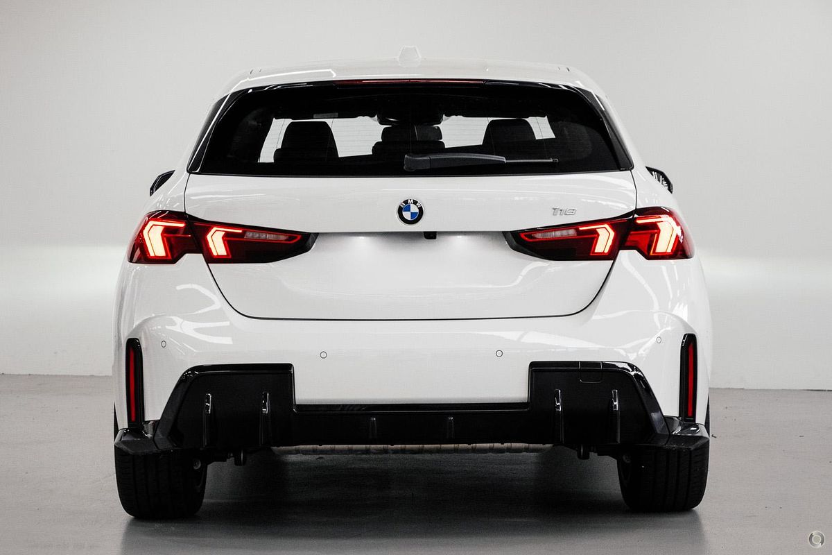 2025 BMW 1 Series 118 M Sport F70