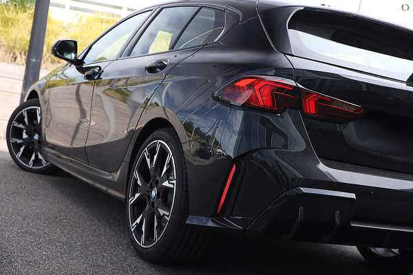 2025 BMW 1 Series 118 M Sport F70