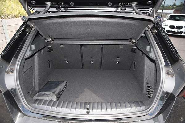 2025 BMW 1 Series 118 M Sport F70