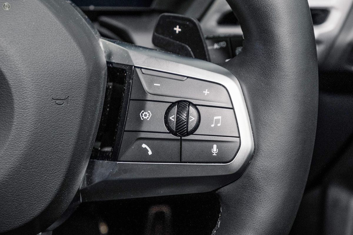 2025 BMW 1 Series 118 M Sport F70